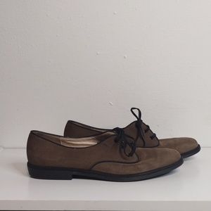 Salvatore Ferragamo Boutique made in Italy size 7 brown women's shoes